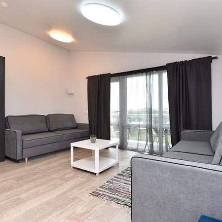 Vyturiai - Nauju Apartamentu Nuoma Sventojoje Sventoji Exterior photo