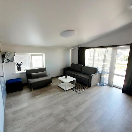 Vyturiai - Nauju Apartamentu Nuoma Sventojoje Sventoji Exterior photo